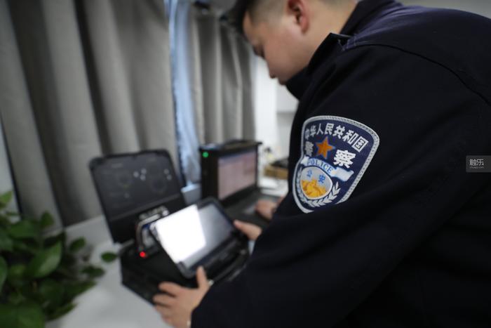 和平精英辅助发卡网