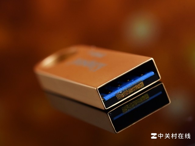 穿越火线卡盟24小时自动发卡平台